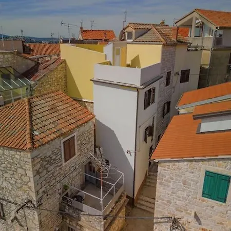 Casa Arx * شيبينيك