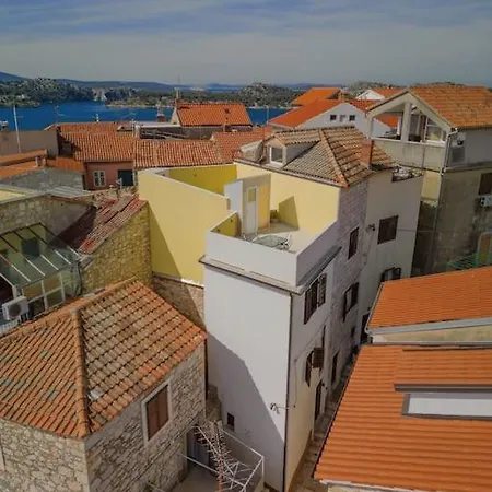 Casa Arx بيت للعطل شيبينيك