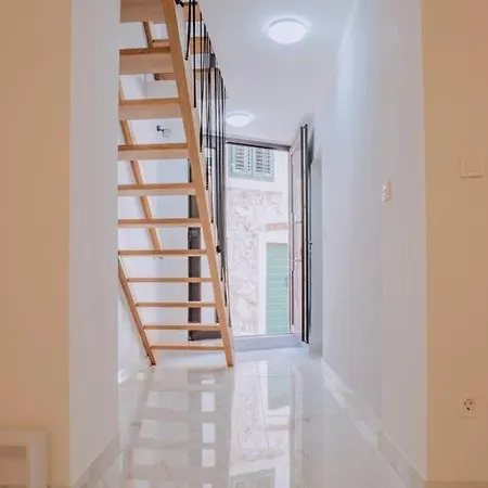 Casa Arx * شيبينيك