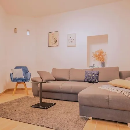 Casa Arx بيت للعطل شيبينيك