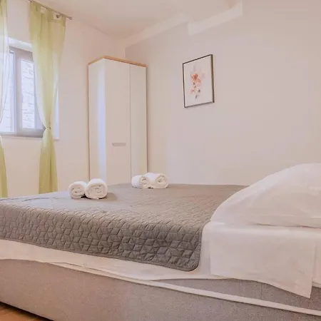 بيت للعطل Casa Arx شيبينيك
