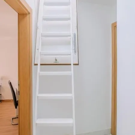 Casa Arx شيبينيك