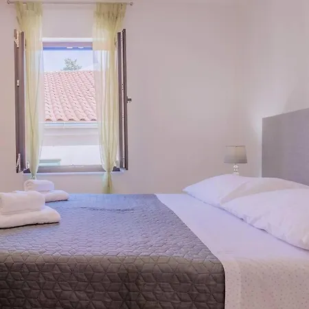 Casa Arx شيبينيك