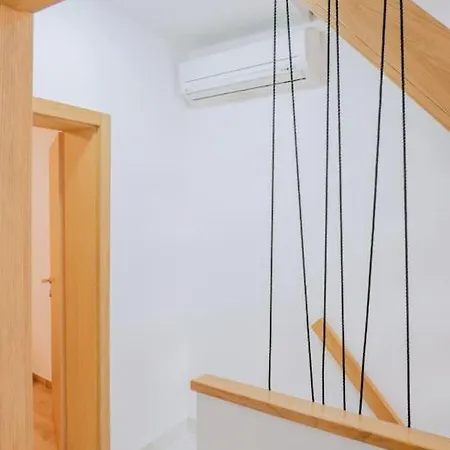 بيت للعطل Casa Arx شيبينيك