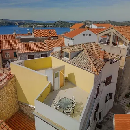 Casa Arx بيت للعطل شيبينيك